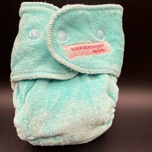 Sloomb Velour Happy Little Clouds Fitted Diaper